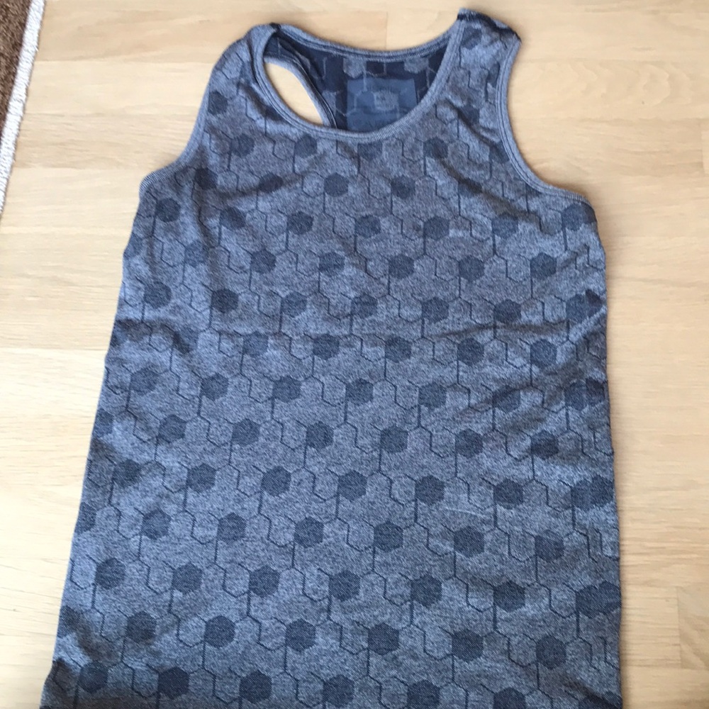 Oiselle athletic tank